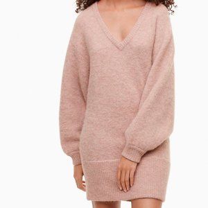 95% new Babaton sweater